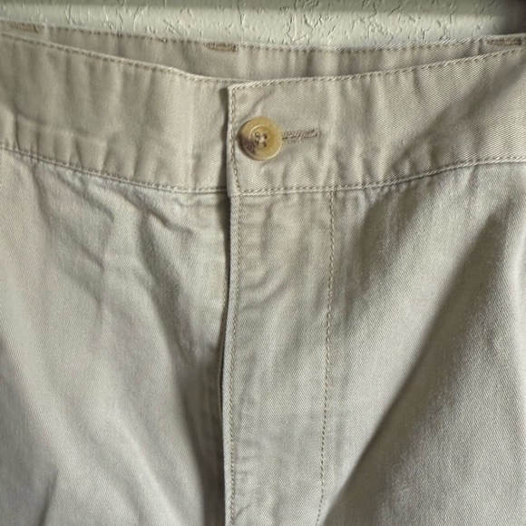 Men’s 38 Waist Tan Woolrich Khaki Casual/Business Shorts - Picture 4 of 8
